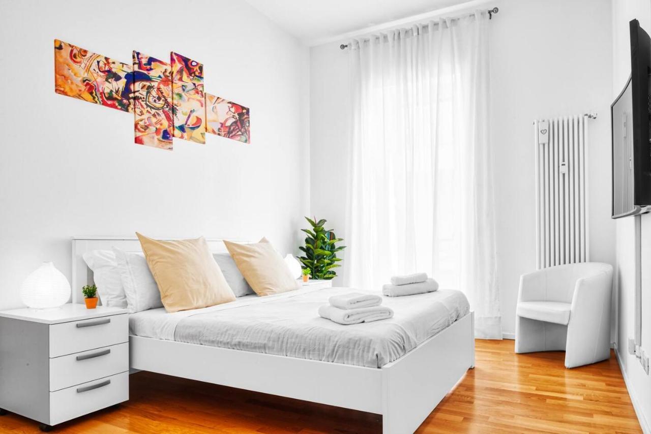 3 Bedrooms Apartment Mediolan Zewnętrze zdjęcie