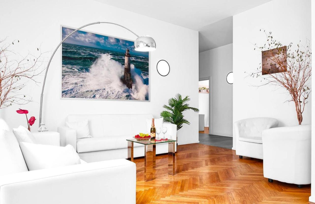 3 Bedrooms Apartment Mediolan Zewnętrze zdjęcie